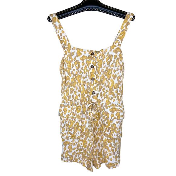 Marlowe Sirena Leopard Buttoned Romper Small - Picture 8 of 8